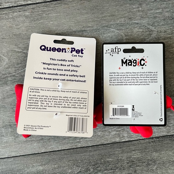 Magic Themed Cat Toys- Dog and crinkle pillow - Picture 2 of 2